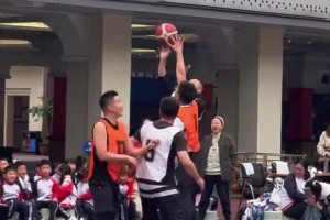 关于纹身卡戴珊的回答可太权威了！